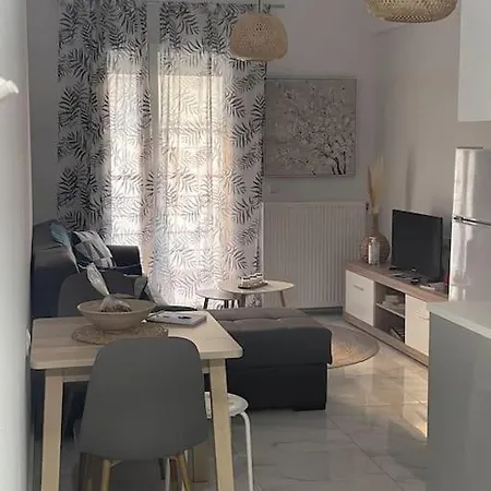 Vpg Central Luxury Apartment Ptolemaida Exterior foto
