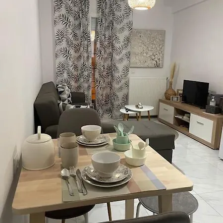 Vpg Central Luxury Apartment Ptolemaida Exterior foto