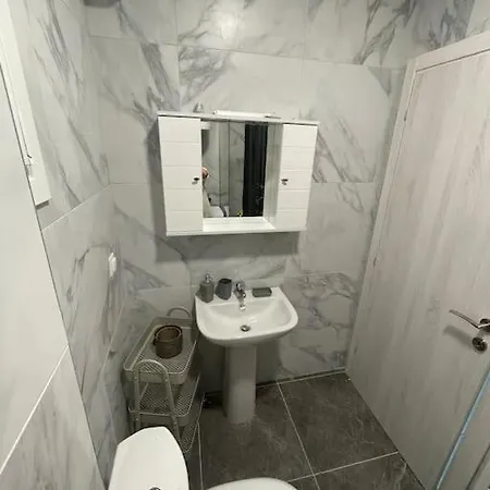 Vpg Central Luxury Apartment Ptolemaida Exterior foto